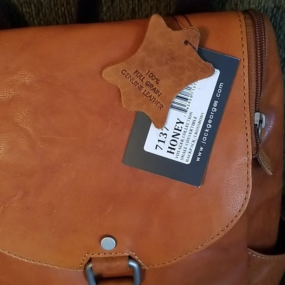 🆕️Jack Georges convertable backpack